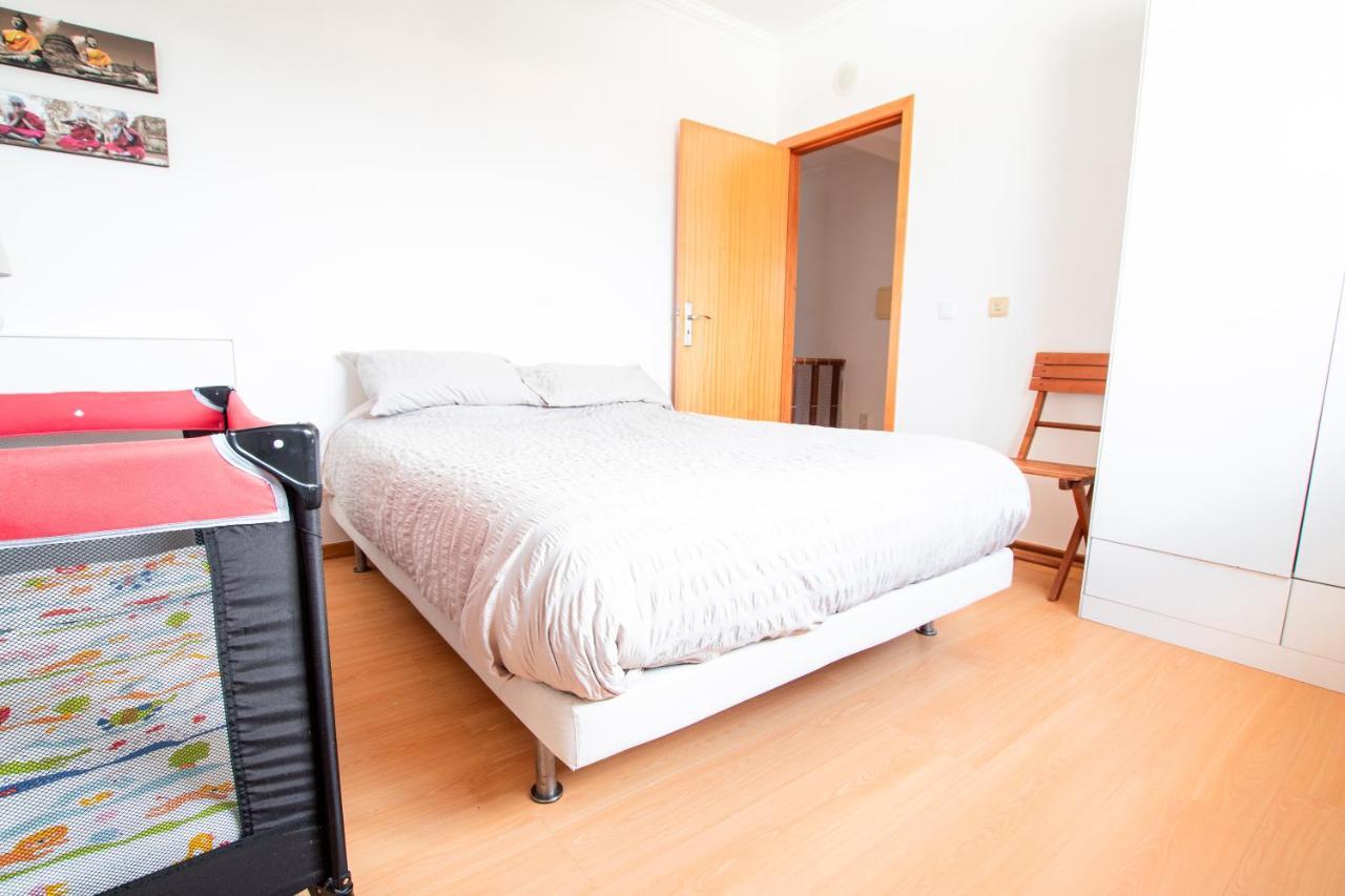 Villa 6Pax Baby Friendly Near Dino Park&Beaches Sao Bartolomeu dos Galegos e Moledo Bagian luar foto