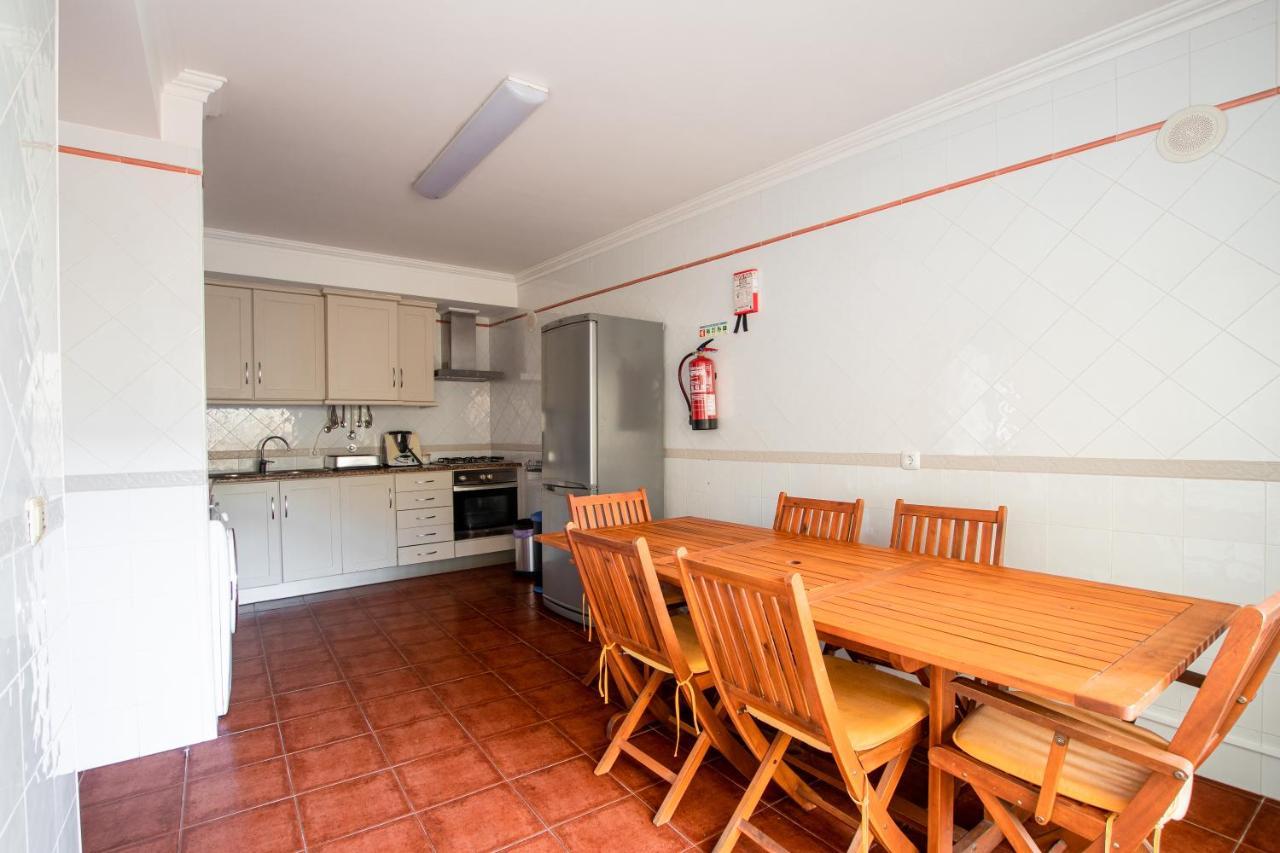 Villa 6Pax Baby Friendly Near Dino Park&Beaches Sao Bartolomeu dos Galegos e Moledo Bagian luar foto